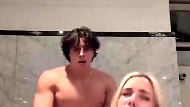 Hope Heaven Quickie Creampie In Public Washroom