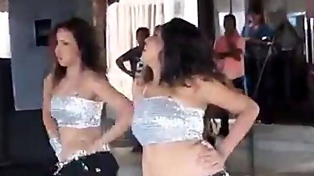 Sri Lankan Asian Babes Sexy Display