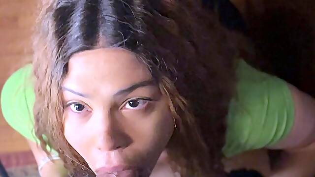 Amateur chick and her blowjob talent