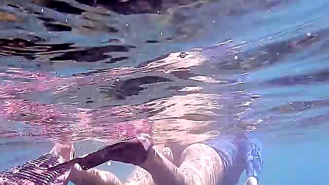 Gabbie Carter In Hawaii