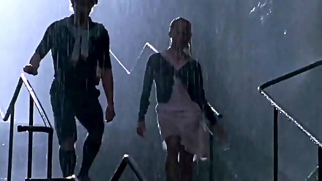 Alicia Vikander - Swedish Celebrity Yoga -session