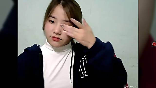 Pretty vietnamese teen