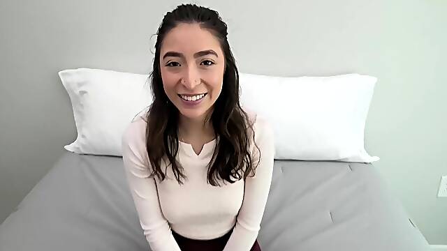 Cute Teen 18+ Amateur With Tan Lines Makes Her First Amateur Porn