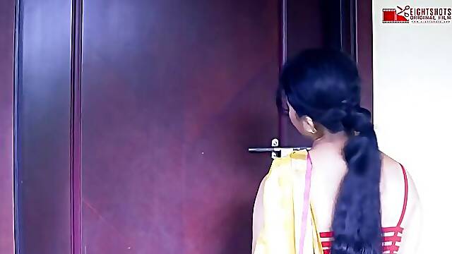 Naked, Indian housewife, Kaamwali Bai got down and dirty with her employer and enjoyed it