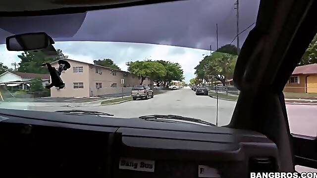 Elena Kushka - Stretching Elena