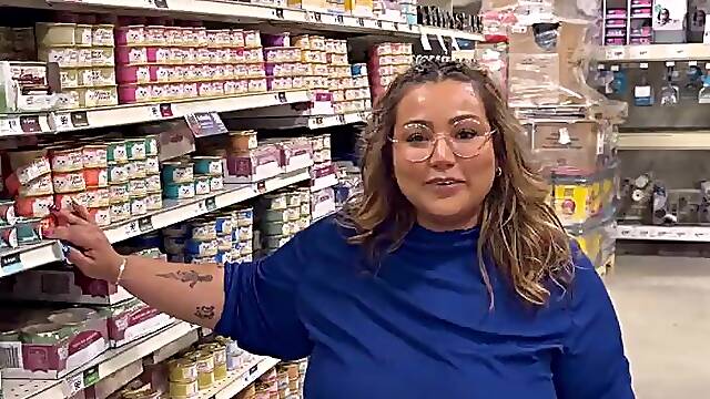 Large Glamorous Floozy issues statement for all fresh comes to join her!