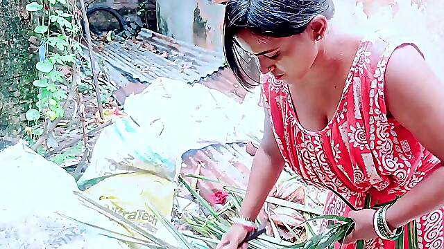 College dame hard-core fucking with her black dick in forst place after college, An indian desi girl deep throat, Hindi bhabhi