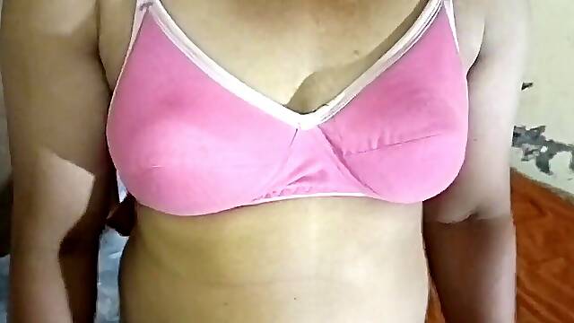 Three Devar Ne Ek Punjabi hot Bhabhi Ke Saath Masti Kar Rahe
