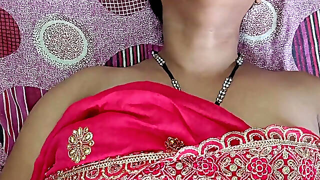 Indian Desi Bhabhi Was Getting Anal Fuck with Dever