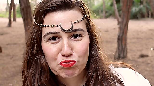 Viking Try to Seduces a Lesbian Peasant