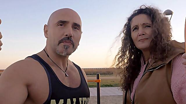 Mavi Burbujita, the hot mature spanish milf with a passion for sex.